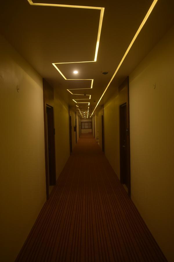 Hotel Avalon Inn Ambikapur Bagian luar foto